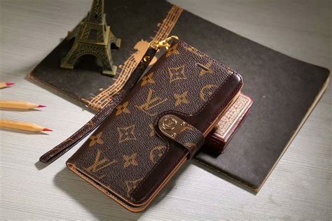 louis vuitton 11 case|louis vuitton wallet case.